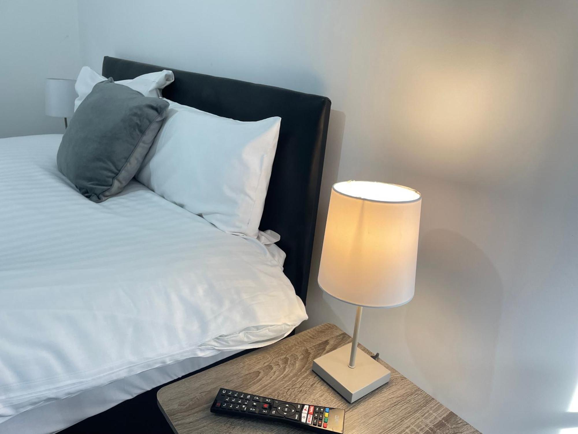 4 Bedroom 2 Bathroom Shared House - Near Bhx And Nec Birmingham Extérieur photo